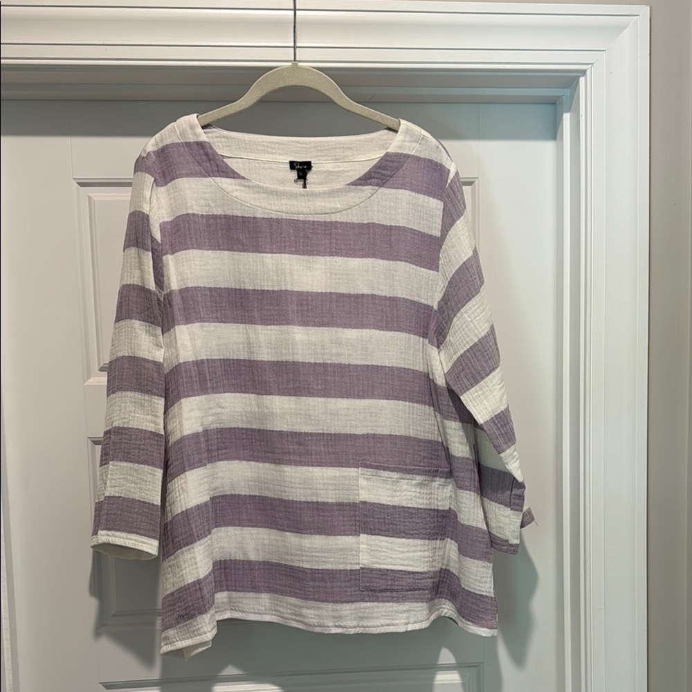 Shana Relaxed Boxy 3/4 Sleeve Top in White and Purple